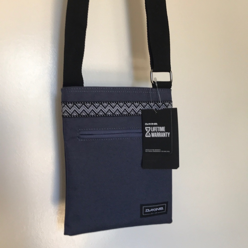 Dakine Crossbody Bag. Blue and Black. NWT